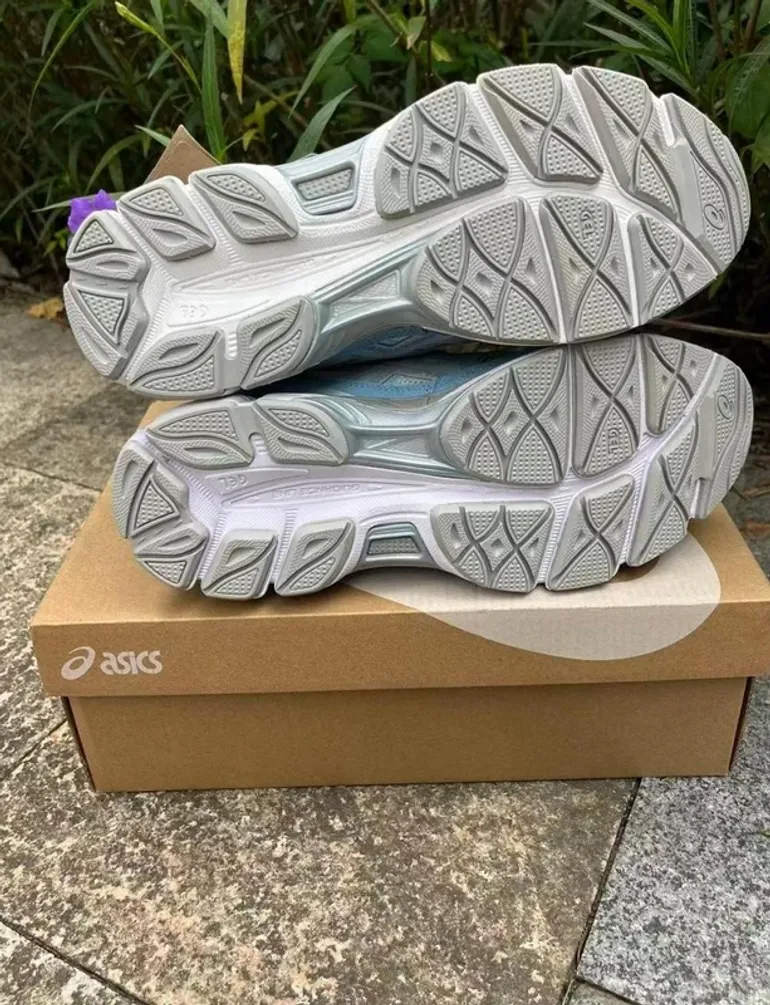 Used Asics Gel-NYC bike — image 6 of 7