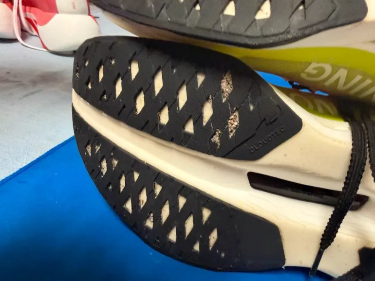 Altra Cloudboom Max bike de segunda mano — imagen 9 de 14