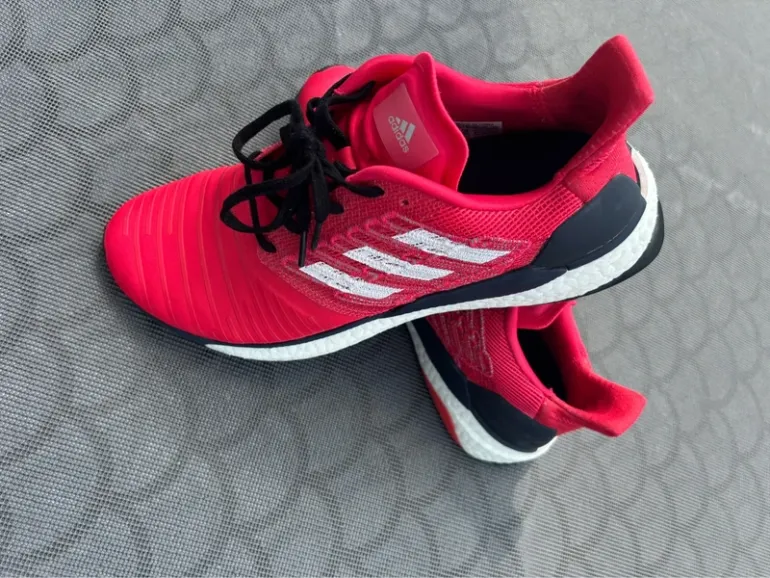 Used Adidas Solar Boost M bike — image 1 of 5