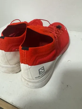Used Salomon Hiking Shoes 42 bike — image 3 of 5