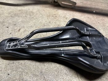 Käytetty Selle Italia Flite Superflow Carbon 2023 bike — kuva 2 / 3