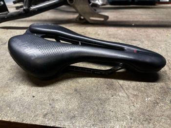 Käytetty Selle Italia Flite Superflow Carbon 2023 bike — kuva 3 / 3
