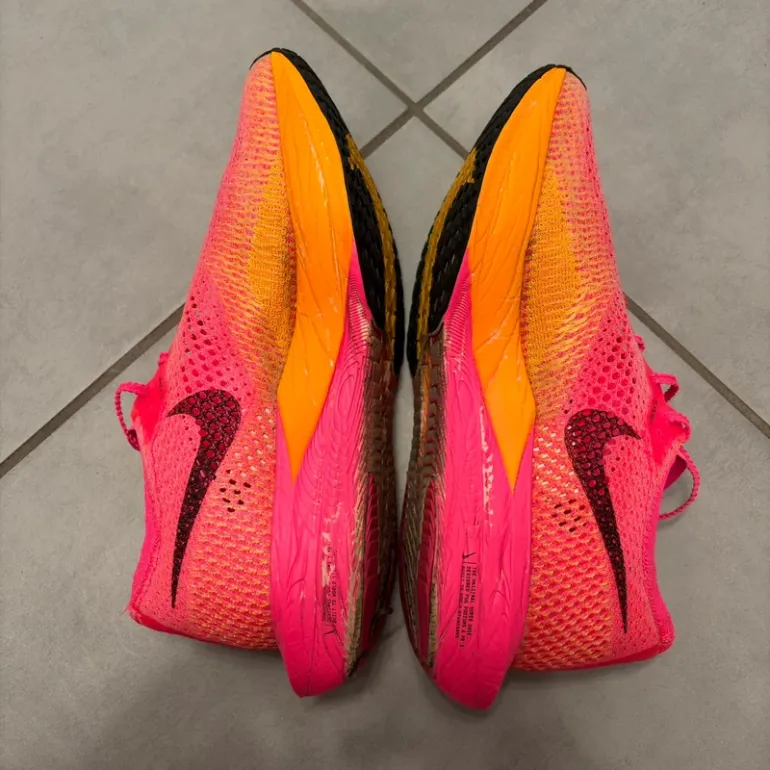 Used Orange ZoomX Vaporfly 3 bike — image 5 of 6