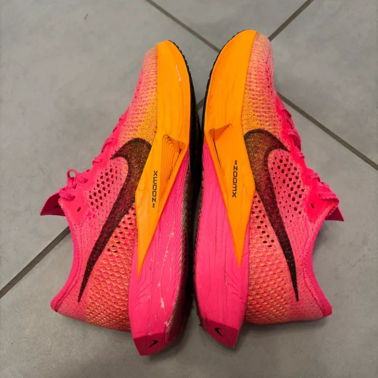 Used Orange ZoomX Vaporfly 3 bike — image 4 of 6