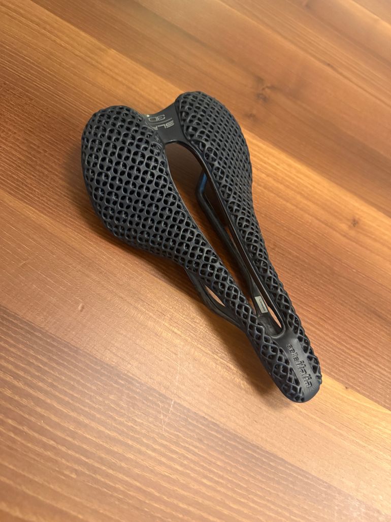 Used Selle Italia SLR Boost 3D Kit Carbon Superflow bike — image 1 of 2