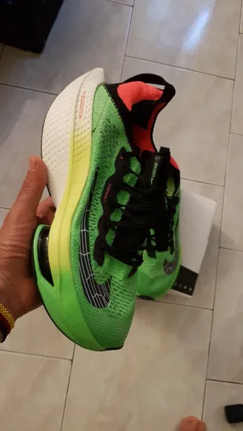 Used Nike Air Zoom Alphafly Next% bike — image 2 of 11