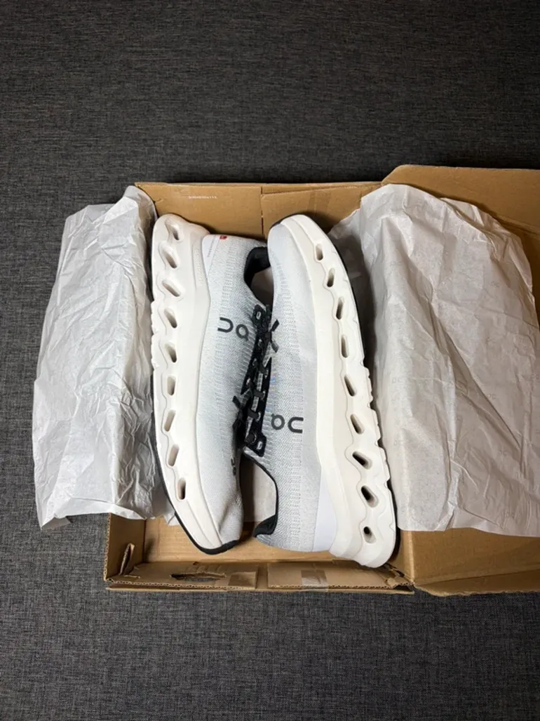 Used On Running Shoes Size 44 bike — image 5 of 5