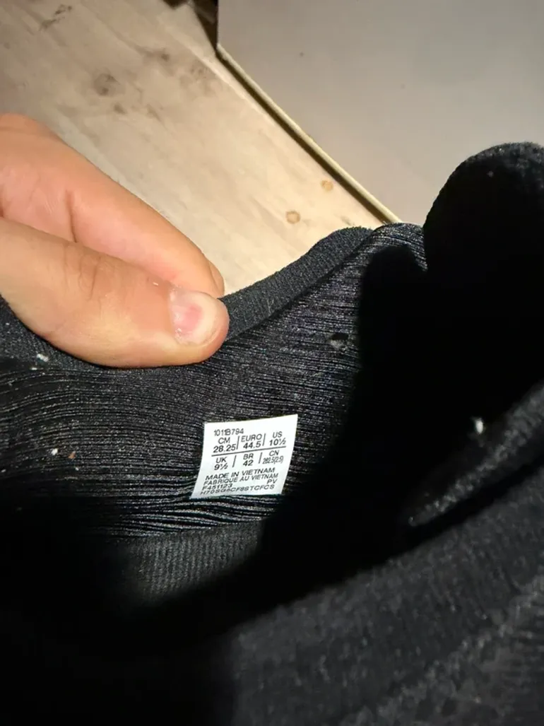 Used Asics Gel Nimbus 26 bike — image 3 of 5