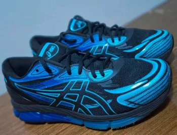 Used Asics Gel 360 bike