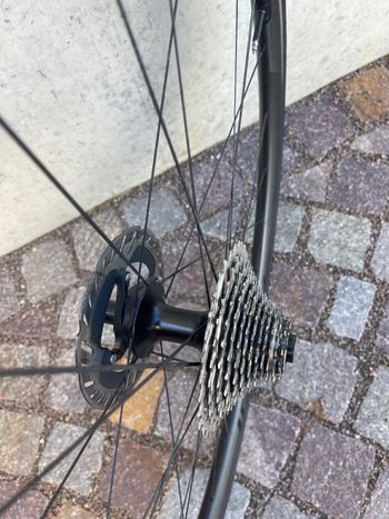 Used Roval Alpinist CLX I 2022 bike — image 4 of 7