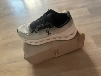 Used On Running chaussures bike — image 3 of 6