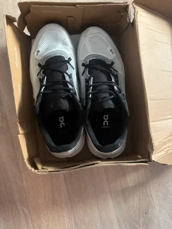 Used On Running chaussures bike — image 5 of 6