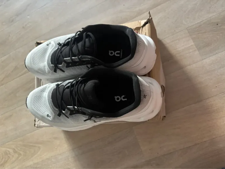 Used On Running chaussures bike — image 1 of 6