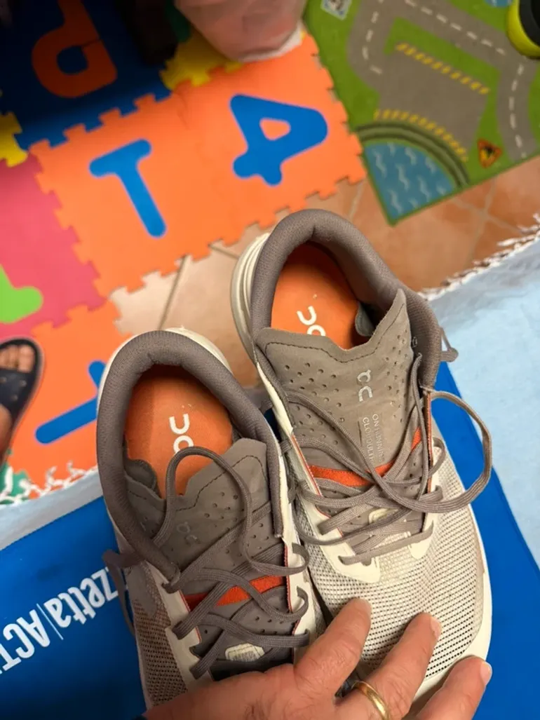 Used Altra Cloudultra 3 bike — image 6 of 15