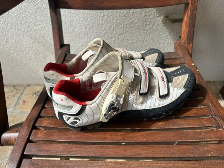 Used Bontrager MTB Shoes 2016 bike — image 1 of 4