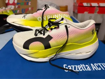 Altra Cloudboom Max bike de segunda mano