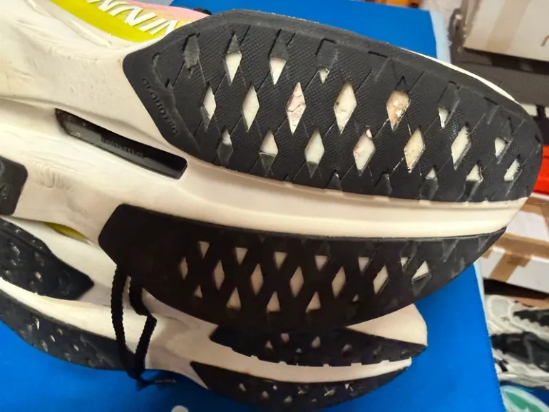Altra Cloudboom Max bike de segunda mano — imagen 6 de 10