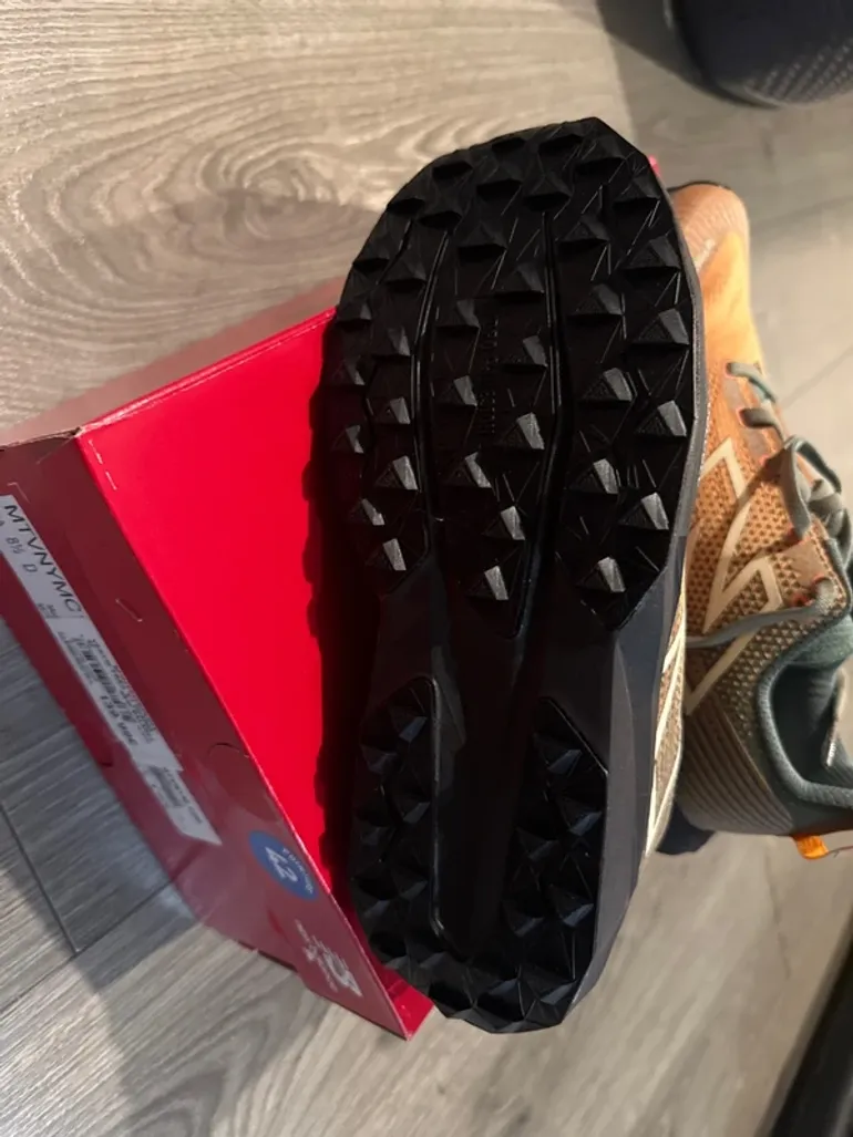 Gebrauchtes New Balance Venym Trail v1 bike — Bild 3 von 3