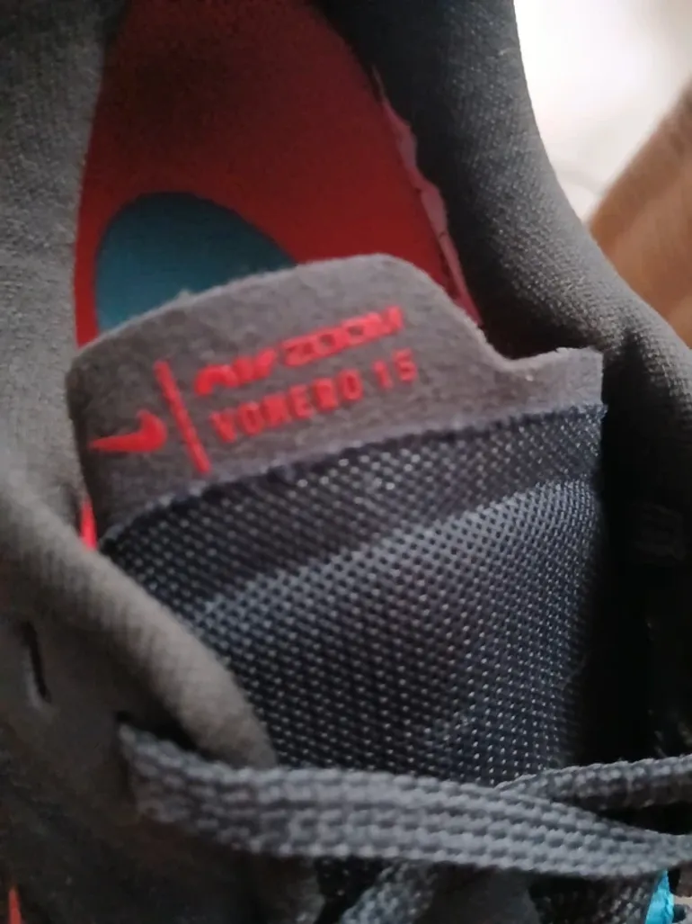 Used Nike Air Zoom Vomero 15 bike — image 5 of 10