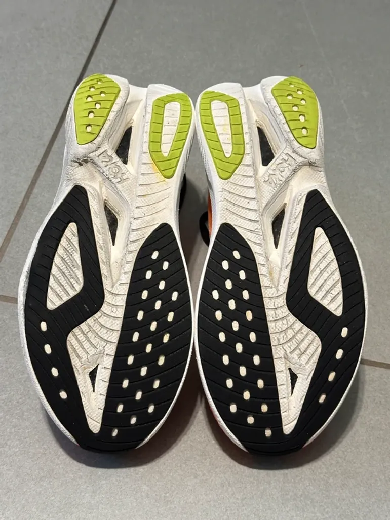 Used Hoka Mach X 3 bike — image 6 of 9