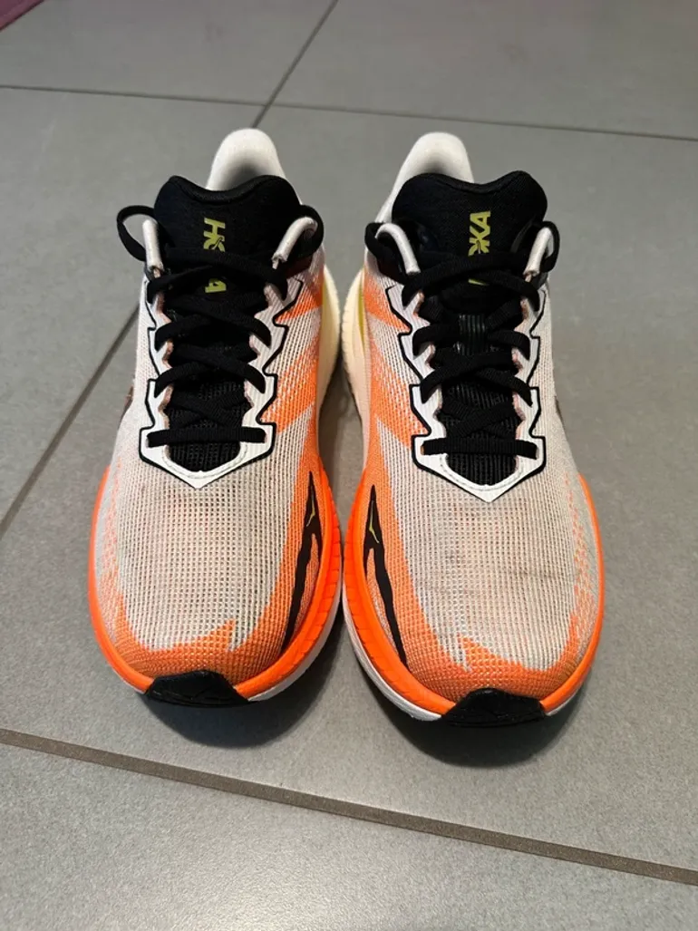 Used Hoka Mach X 3 bike — image 3 of 9