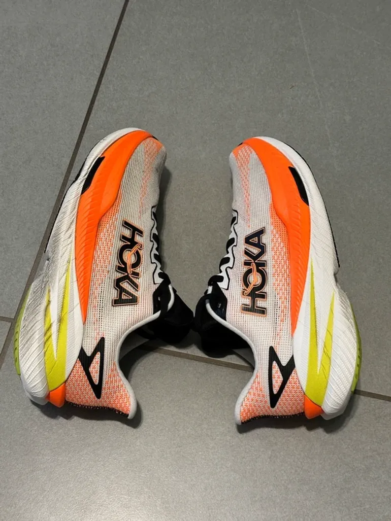 Used Hoka Mach X 3 bike — image 8 of 9