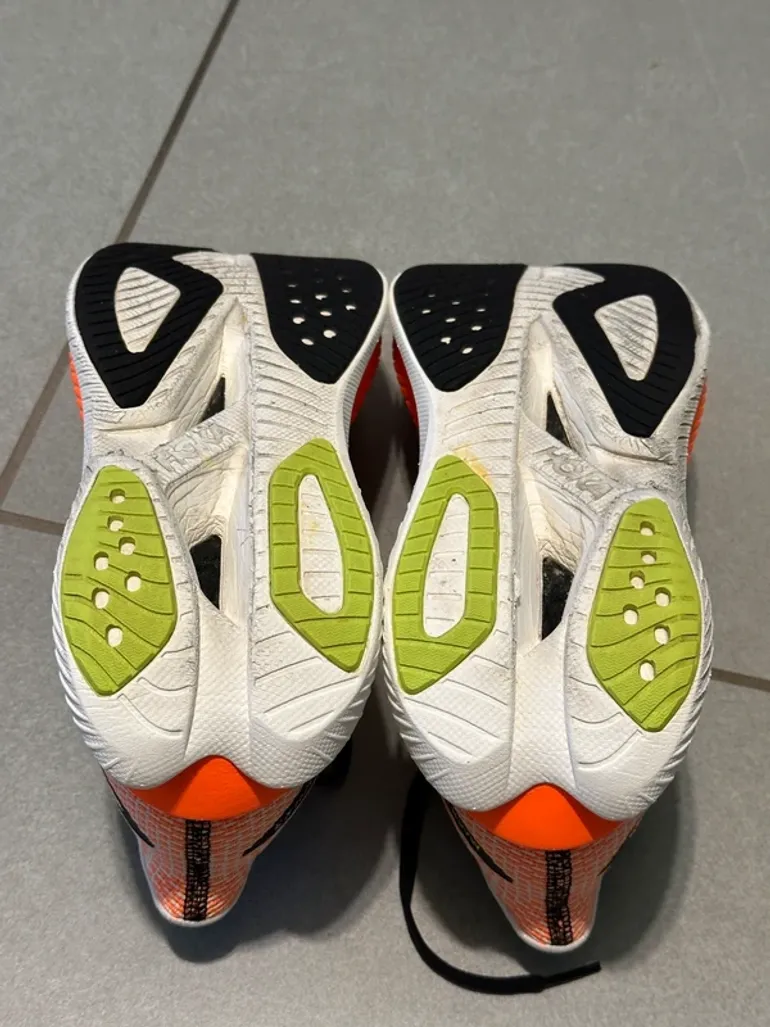 Used Hoka Mach X 3 bike — image 5 of 9