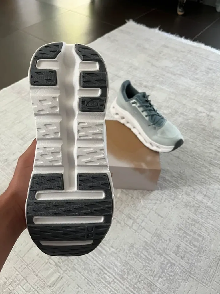 Used On Running Cloudtilt Tide Mineral bike — image 3 of 7
