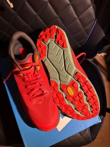 Used Hoka red bike — image 2 of 4