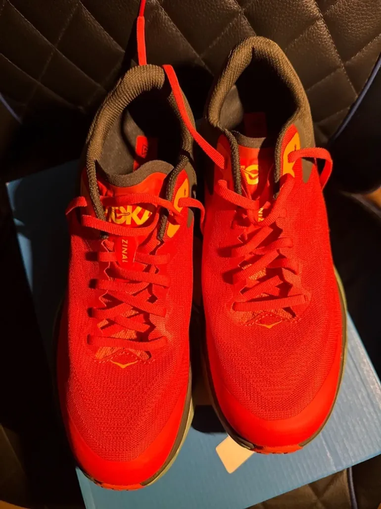 Used Hoka red bike — image 4 of 4
