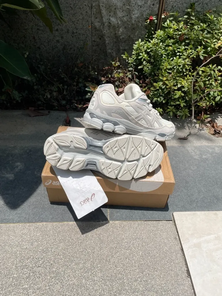 Used Asics Gel-Nyc bike — image 5 of 6