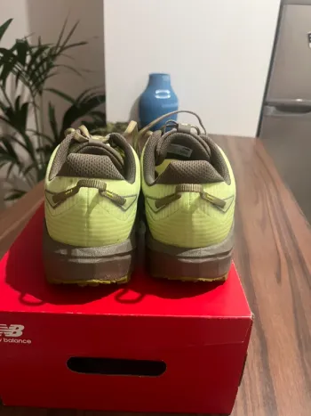 Used New Balance FuelCell Rebel bike — image 2 of 7