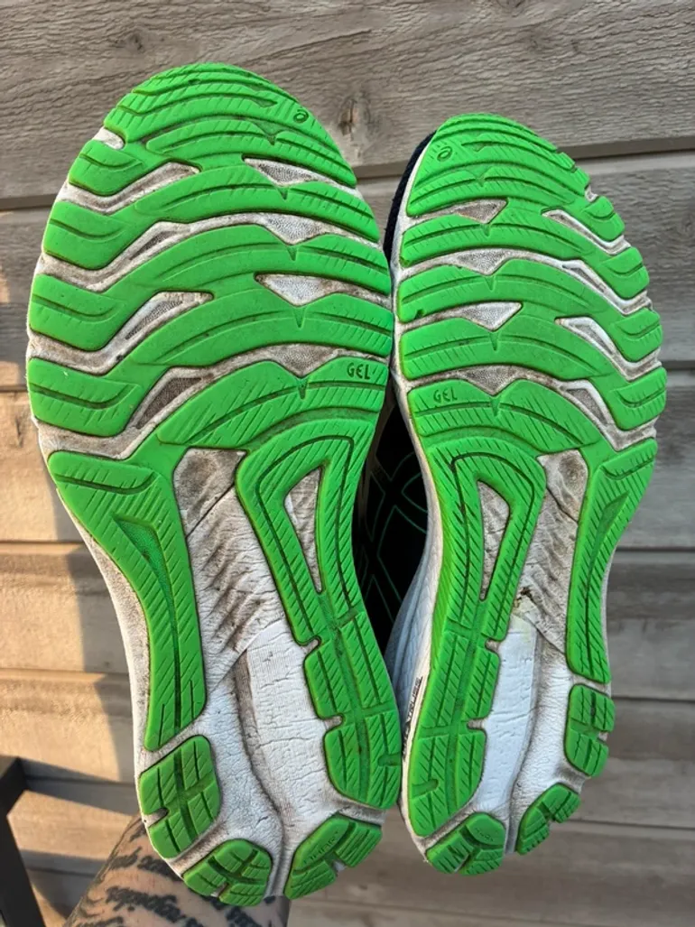 Used Asics GEL-GT 2000 10 bike — image 7 of 7