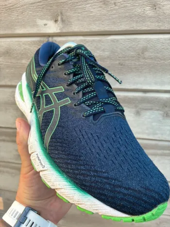 Used Asics GEL-GT 2000 10 bike