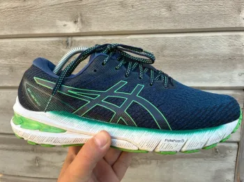 Used Asics GEL-GT 2000 10 bike — image 5 of 7