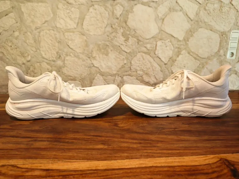 Used Hoka Clifton 10 bike — image 7 of 11