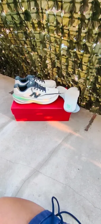 Used New Balance 860 v15 bike — image 8 of 8