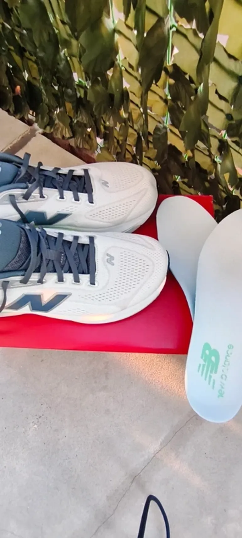 Used New Balance 860 v15 bike — image 7 of 8