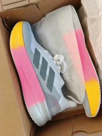 Used Adidas Ultraboost 5 bike