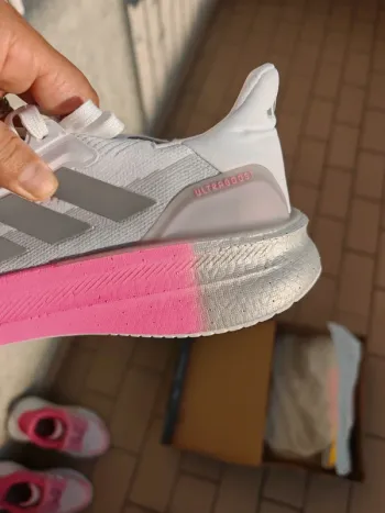 Used Adidas Ultraboost 5 bike — image 3 of 14
