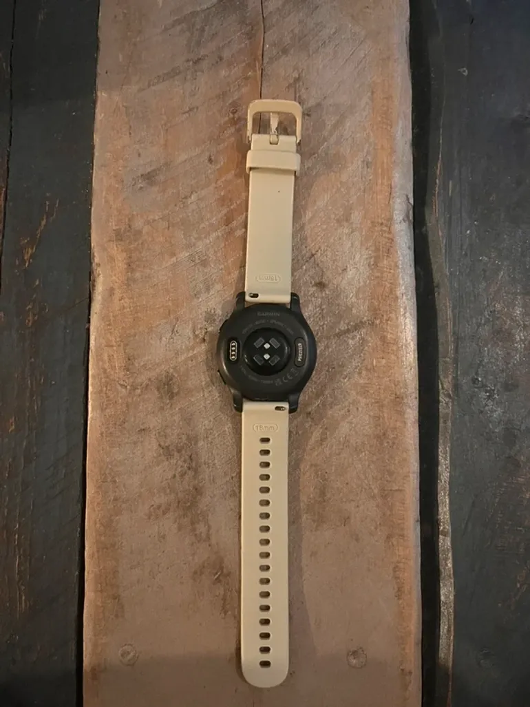 Used Garmin Venu 2S bike — image 2 of 2