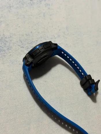 Used Garmin Instinct 3 bike — image 7 of 9