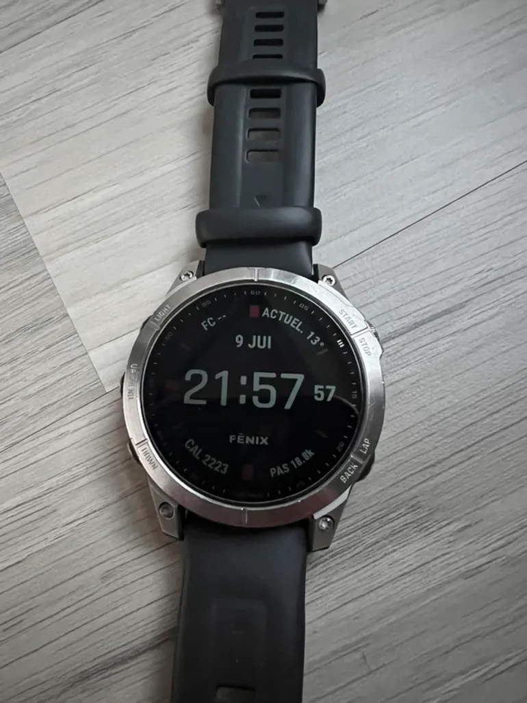Used Garmin Fenix 7 bike — image 3 of 5