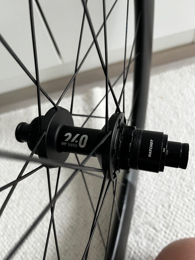 Used Dt Swiss ARC 1400 DICUT Aerokiekkosetti 62/80 mm bike — image 3 of 6