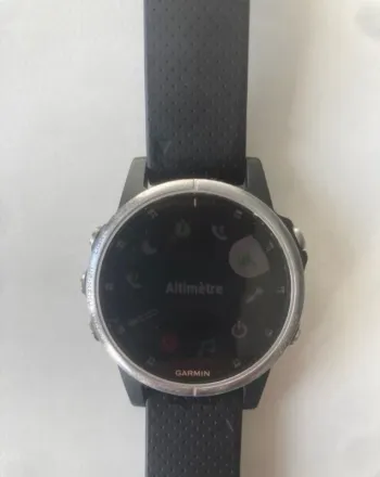 Used Garmin Fénix 5S Plus bike — image 3 of 4