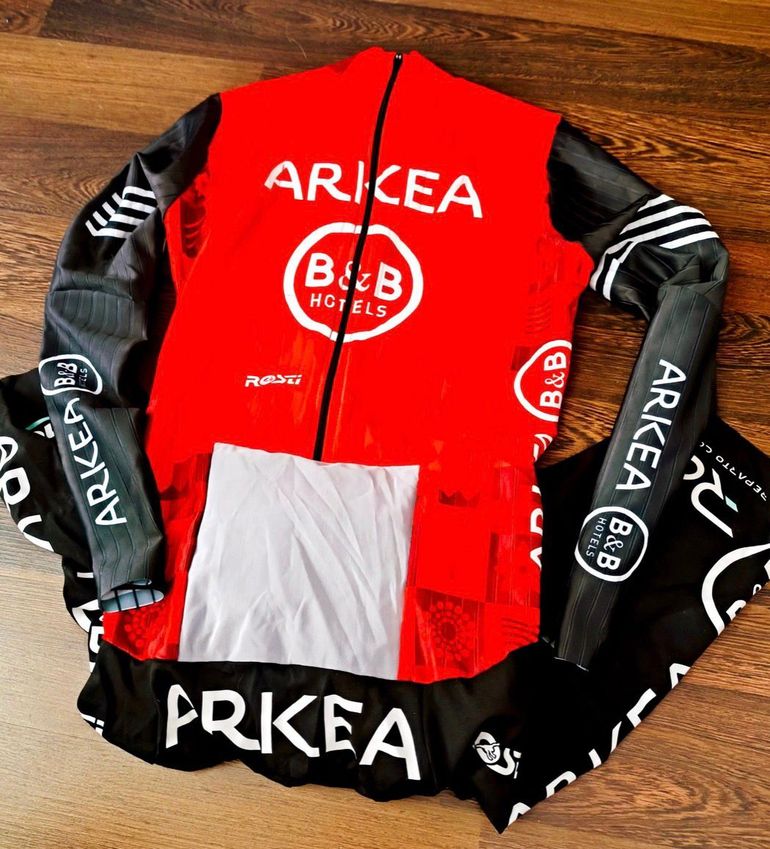 Used ROSTI Kevin Vauquelin TT skinsuit 2025 bike — image 4 of 6