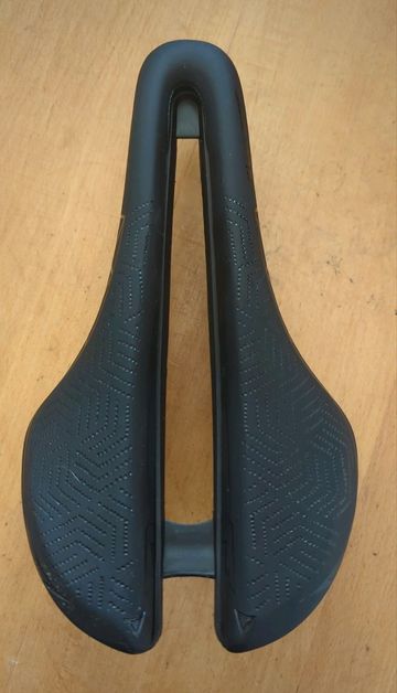 Used West Biking Fahrradsattel mit Cut-out Saddles & Seatposts