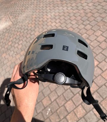 Used Decathlon Oxelo Helmet bike — image 7 of 8