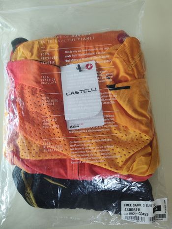 Used Castelli Body Free Sanremo 3 Tri Uomo Tg S 2026 bike — image 8 of 8