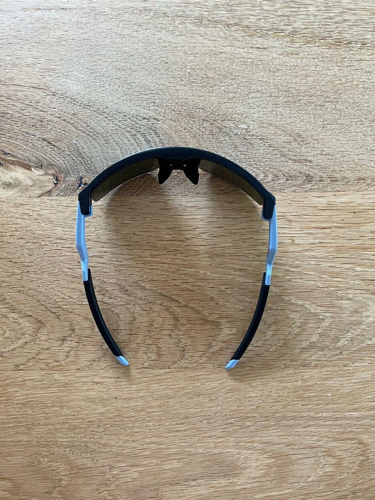 Used Oakley Resistor Youth Sunglasses bike — image 5 of 11